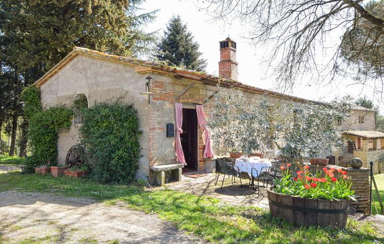 Appartamento vacanze per 5 persone, con piscina e giardino - 1