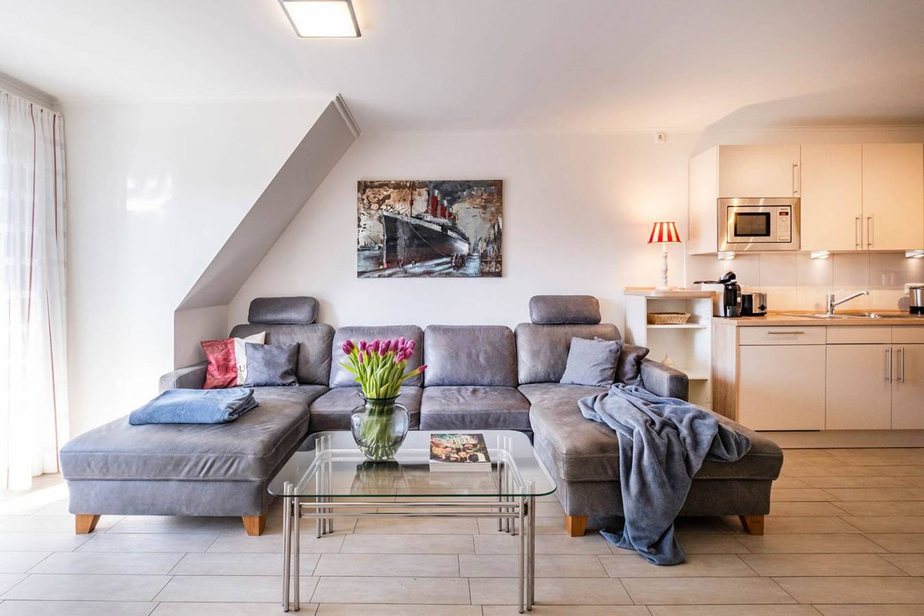 Ganze Wohnung, Wohnen unter Reet - Ferienwohnung für bis zu 3 Personen in Büsum, Dithmarschen