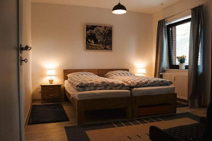 Ferienwohnung für 5 Personen, mit Terrasse und Garten