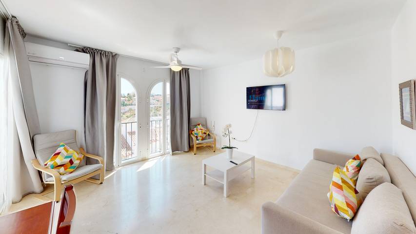 Ganze Wohnung, Balcón del Golf - Riviera Cozy Apartment in Riviera del Sol, Mijas