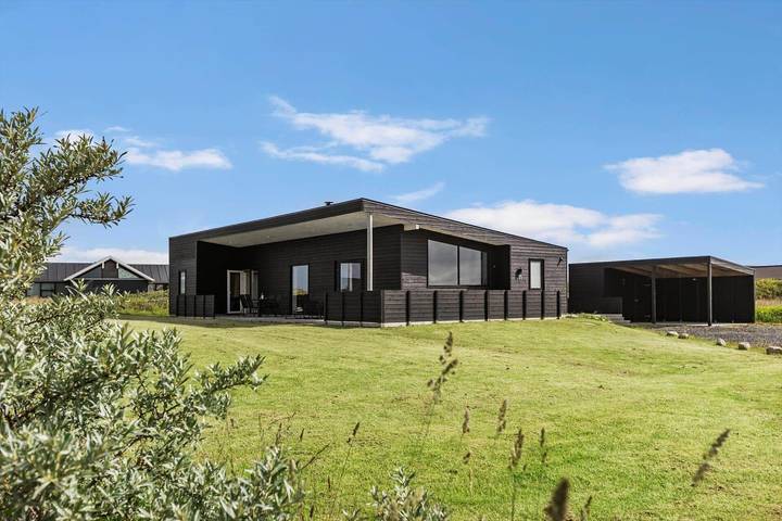 Ferienhaus für 6 Personen, mit Sauna und Terrasse in Løkken