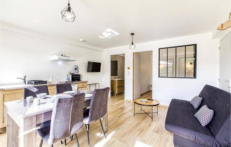 Location de vacances pour 2 personnes, avec jardin, animaux acceptés à Montrozier - 4