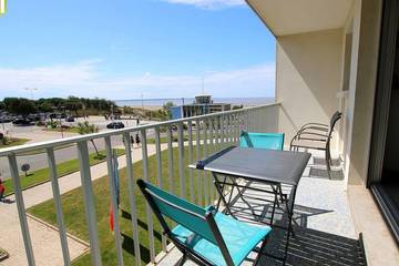 Gîte pour 5 personnes, avec balcon et piscine dans Casino De Saint Brevin Les Pins