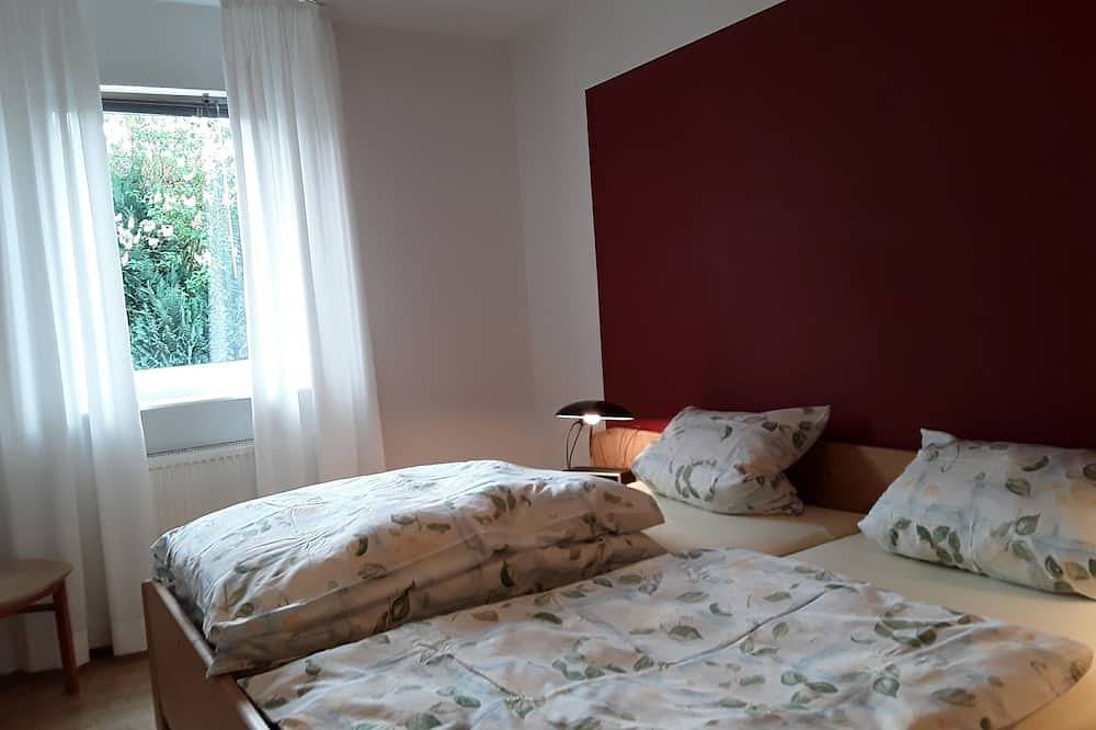 Ganze Wohnung, Zuhause auf Zeit am Rand der Documenta-Stadt Kassel in Lohfelden, Hessisches Bergland