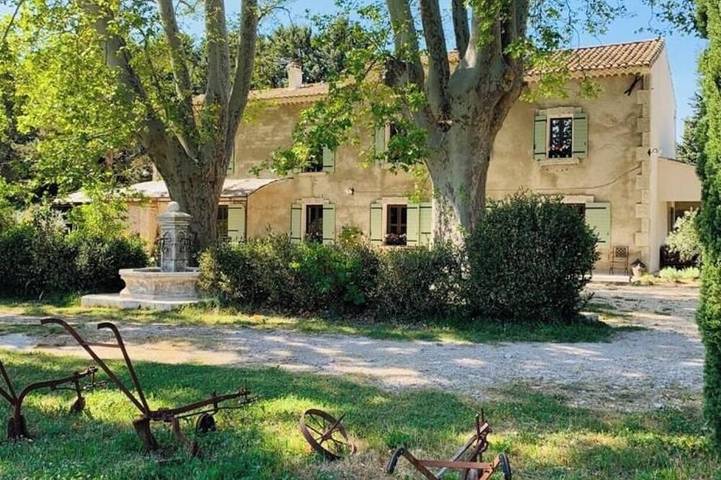 Chambre d’hôte pour 10 personnes à Verquières