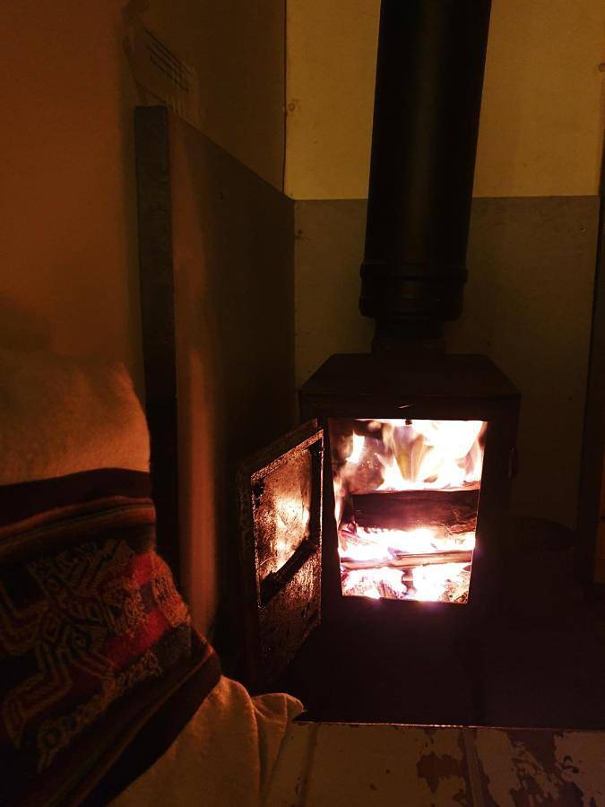 Delightful Shepherd hut in East Lavington, South Downs