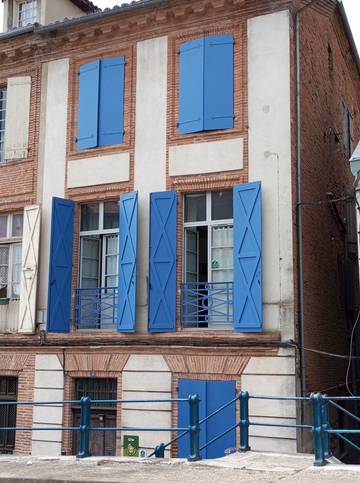 Gîte pour 8 personnes, avec jardin à Moissac