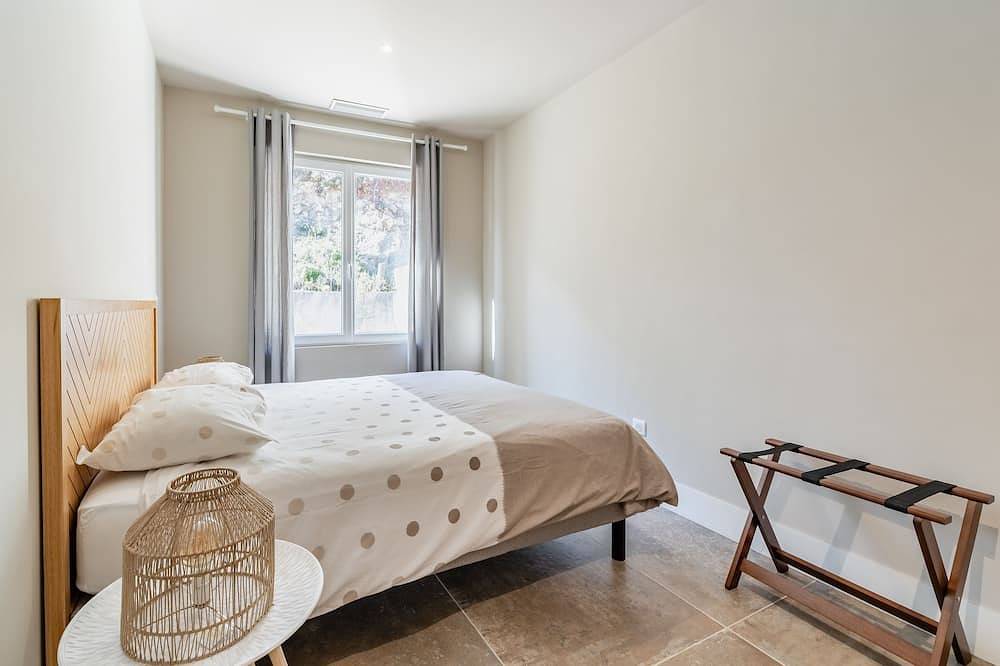 Appartement entier, Loft d'architecte au coeur des vignes avec terrasse ensoleillée in La Cadière-d'Azur, Côte méditerranéenne (France)