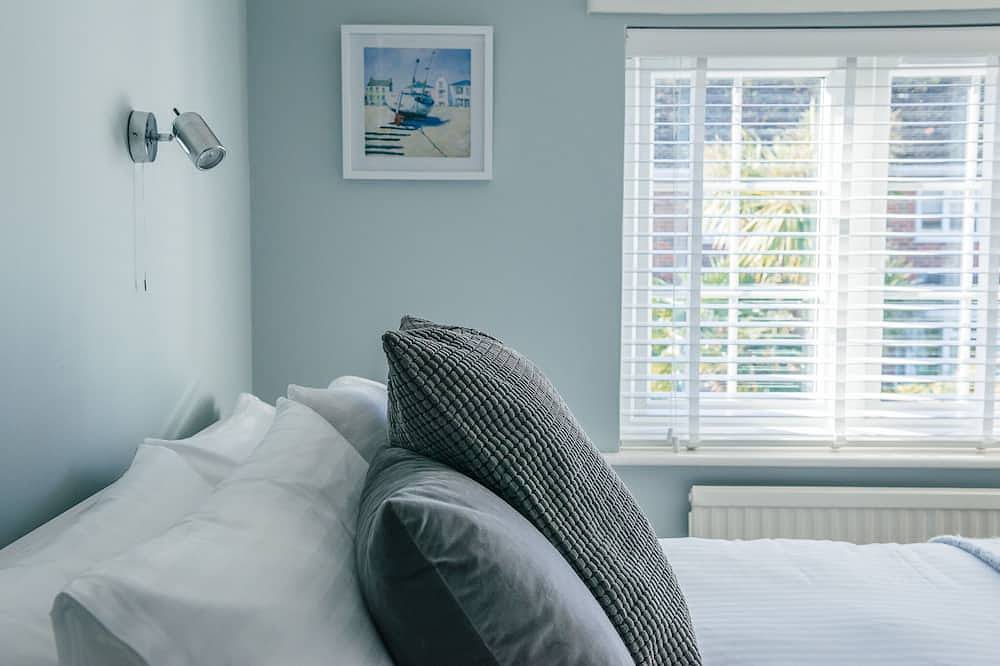 Charmantes 2-Zimmer-Ferienhaus in Lymington, ganz in der Nähe der Stadt, des Yachthafens und von Spaziergängen am Meer in Lymington, Hampshire