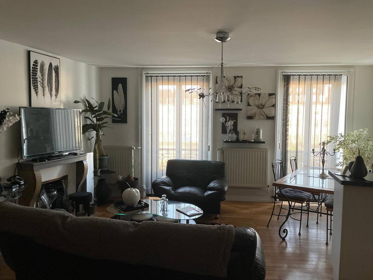 Entire apartment, Apartment "Au Quai 1921" with Wi-Fi and Air Conditioning in Besançon, Doubs