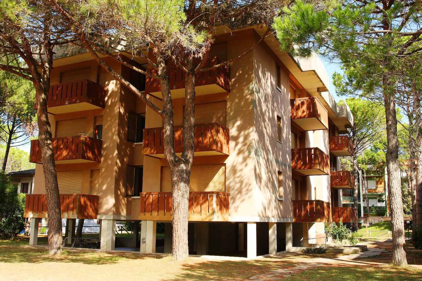 Appartement de vacances entier, Appartement de vacances avec climatisation et balcon  in Bibione, Province de Venise