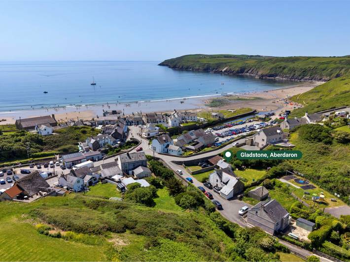 Holiday rental for 12 people in Aberdaron