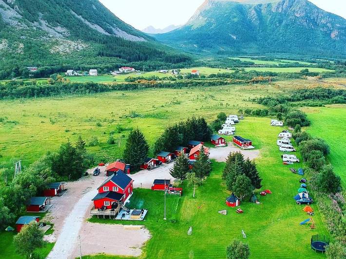 Ferienpark für 2 Personen, mit Terrasse und Garten sowie Ausblick in Meløy