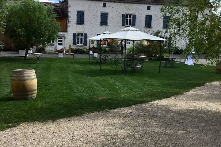 Location de vacances pour 20 personnes, avec Terrasse et Jardin dans Crain