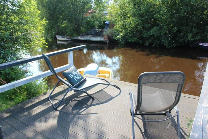 Ferienhaus für 6 Personen, mit Terrasse und Garten sowie Sauna und Seeblick in Bourtanger Moor