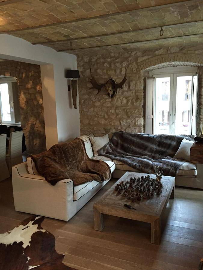 Ferienhaus für 8 Personen, mit Terrasse und Sauna sowie Ausblick, mit Haustier - 1