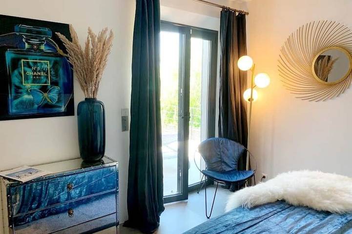 Ferienhaus für 10 Personen, mit Whirlpool und Balkon in Saint-Tropez - 3