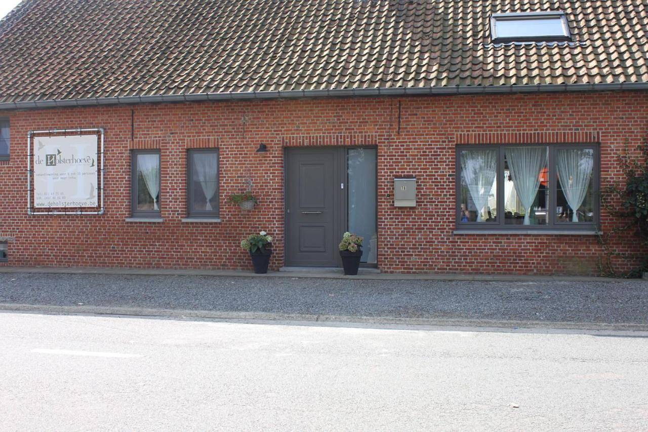 De Holsterhoeve in Paal, Beringen