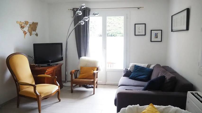 Location de vacances pour 9 personnes, avec jardin et piscine à Pertuis - 4