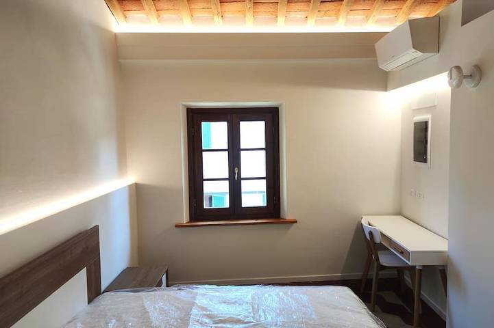 Appartamento intero, Appartamento con grande terrazza panoramica in pieno centro del borgo. in Peccioli, Pisa e dintorni