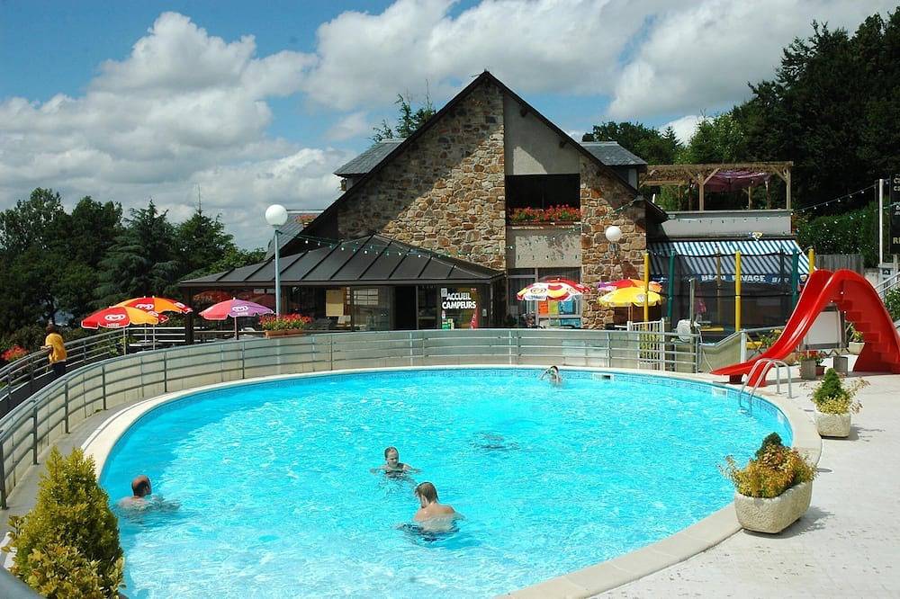 Zecamping 4* animé piscine chauffée animaux acceptés mobil-home clim in Salles-Curan, Lago de Pareloup