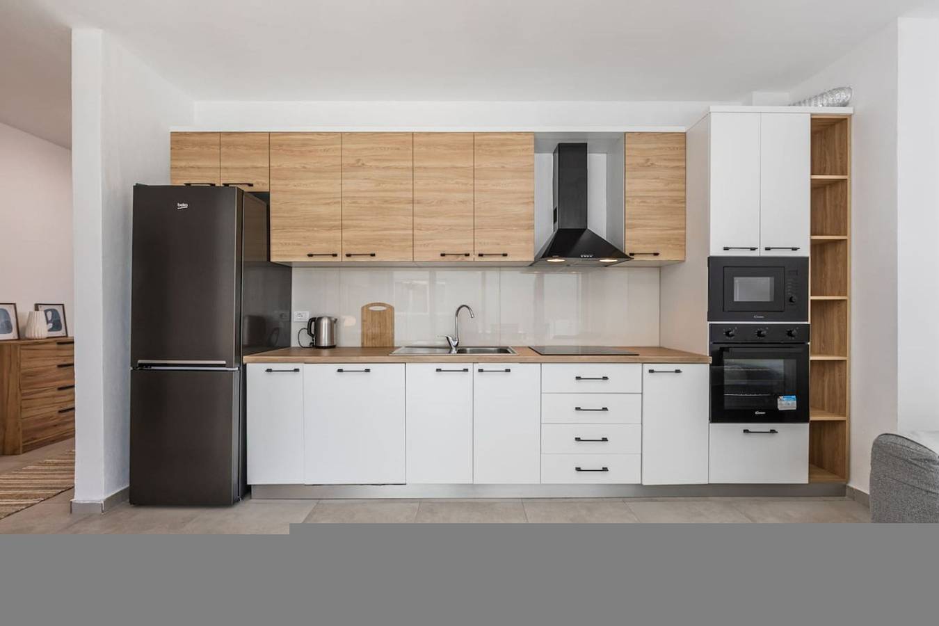 Ganze Wohnung, Le Bleu Apartment | Pool & Beach in Shënkoll, Lezhë