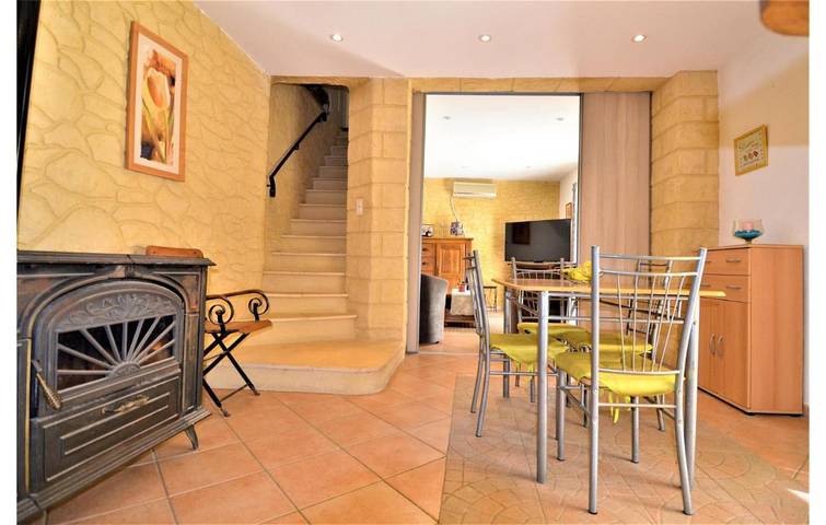 Location de vacances pour 5 personnes, avec jardin à Le Pin - 4