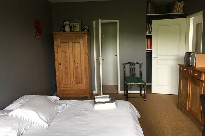 Location de vacances pour 7 personnes, avec jardin et terrasse à Le Bouscat - 4