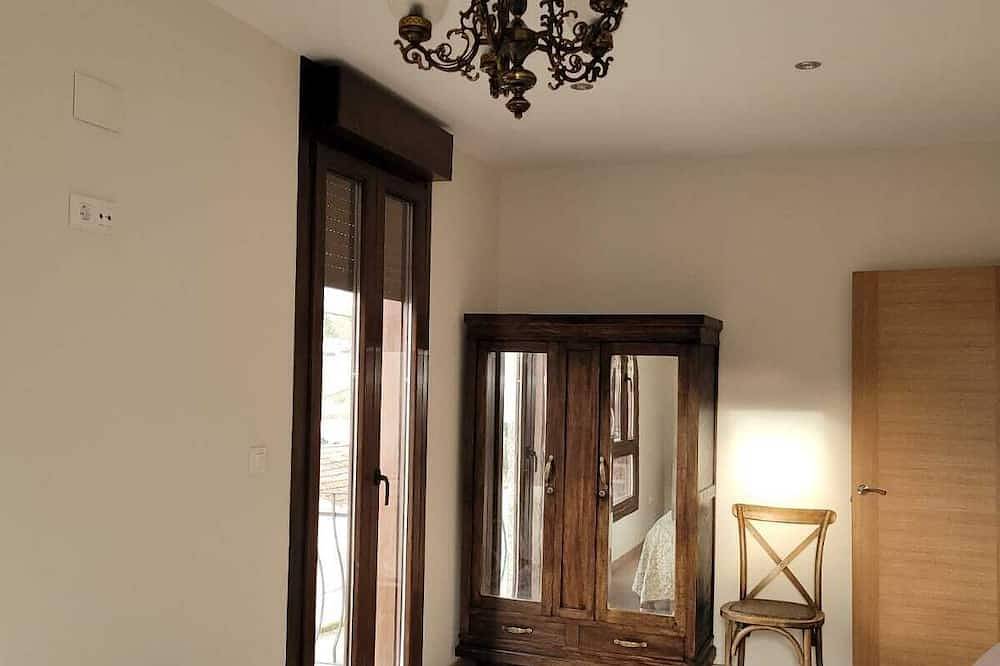 Porto House in O Carballiño, Ourense Region