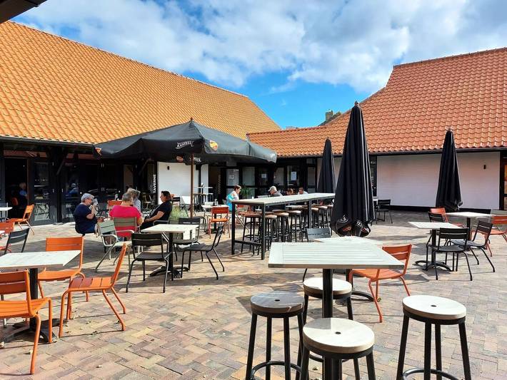 Camping für 6 Personen, mit Terrasse in Belgien - 3
