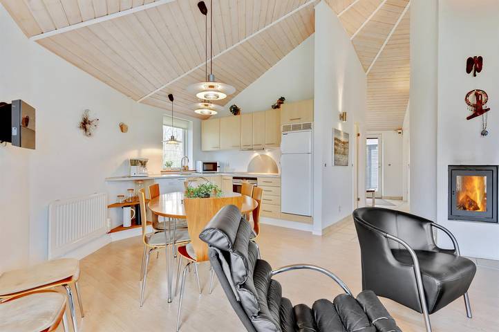 Ferienhaus für 8 Personen, mit Pool und Terrasse sowie Garten und Whirlpool, mit Haustier in Arrild - 2