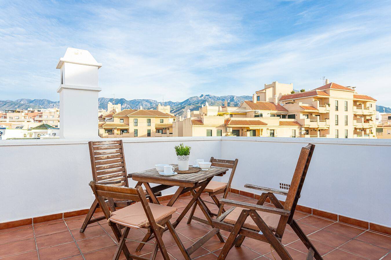 Ganze Wohnung, Ferienwohnung für 4 Personen mit Terrasse in Nerja, Costa del Sol