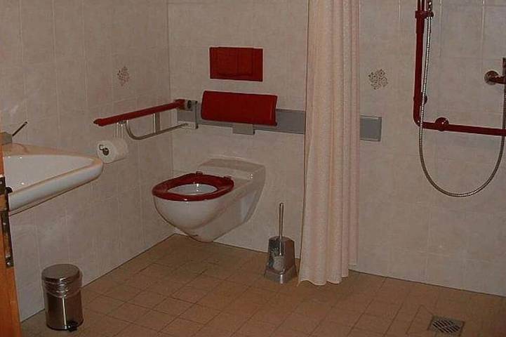 Ferienwohnung für 4 Personen, mit Terrasse in Hermsdorf