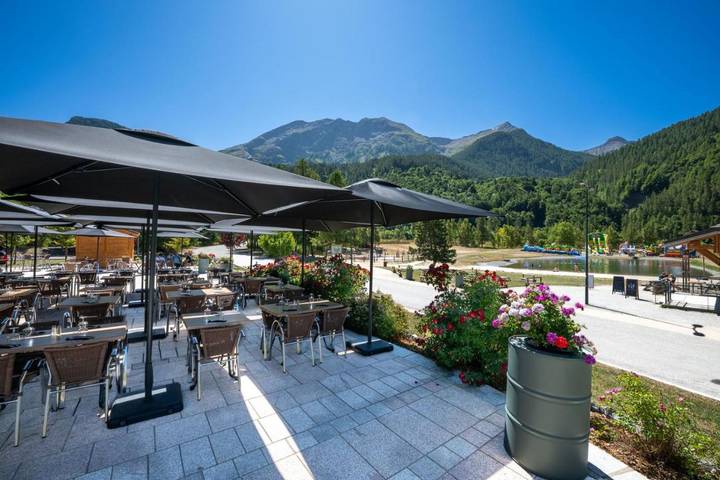 Hôtel pour 4 personnes, avec vue et terrasse