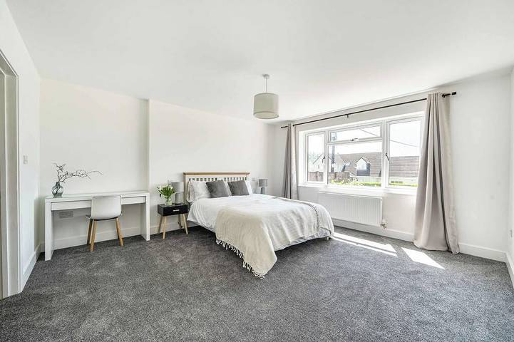 Lantern House | Historic Wells | Sleeps 11 in Wells, Somerset