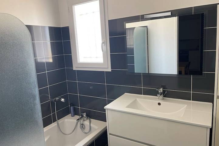 Ganze Wohnung, Rental: Beautiful Apartment Near The Sea And Close To Nîmes And Montpellier in Aimargues, Mittelmeerküste (Frankreich)