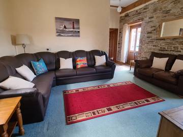 Holiday Rental for 8 People in South-Wales, Carmarthenshire, Photo 2