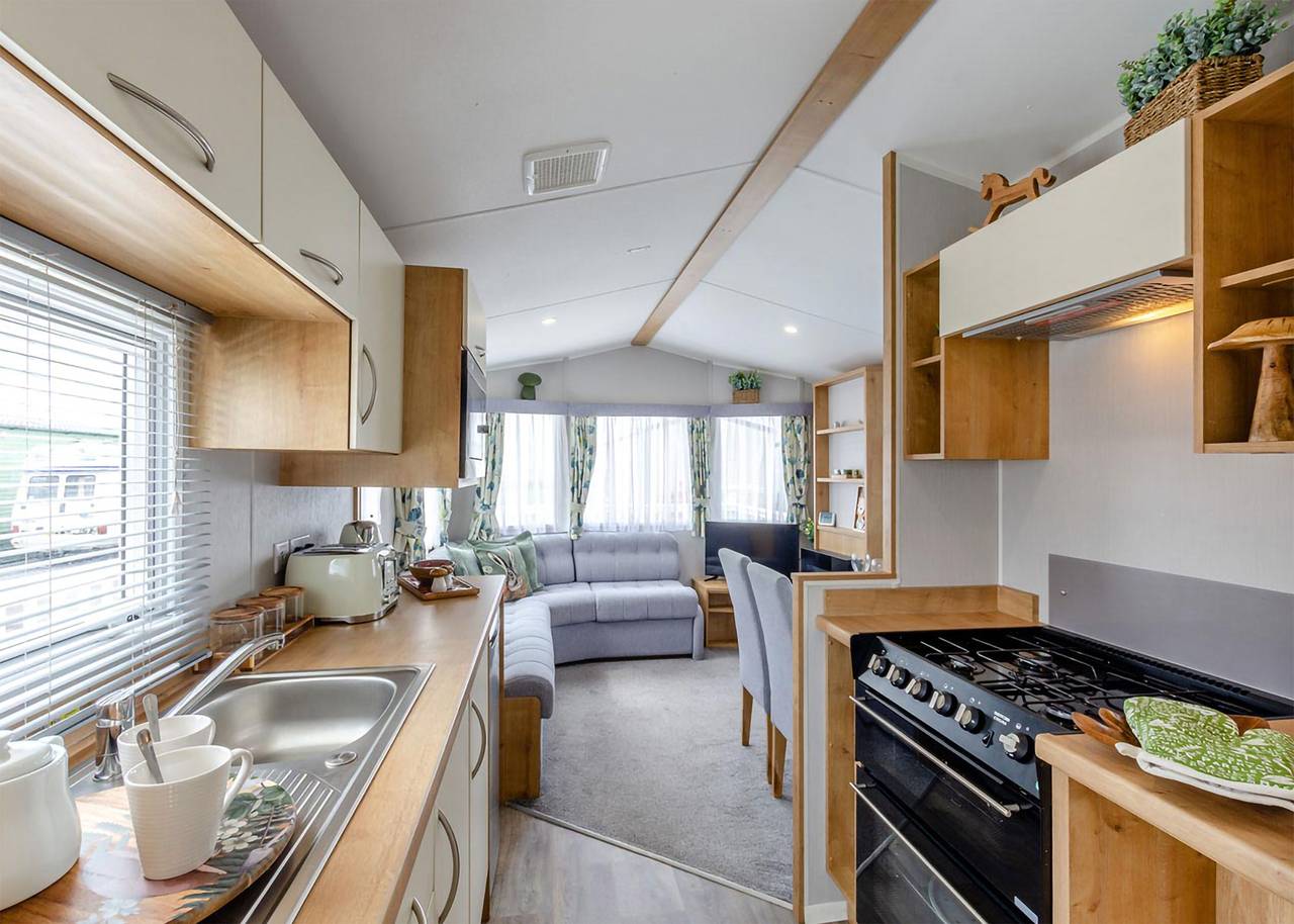 Bronze Caravan with parking 4 in Burgh Castle, Great Yarmouth