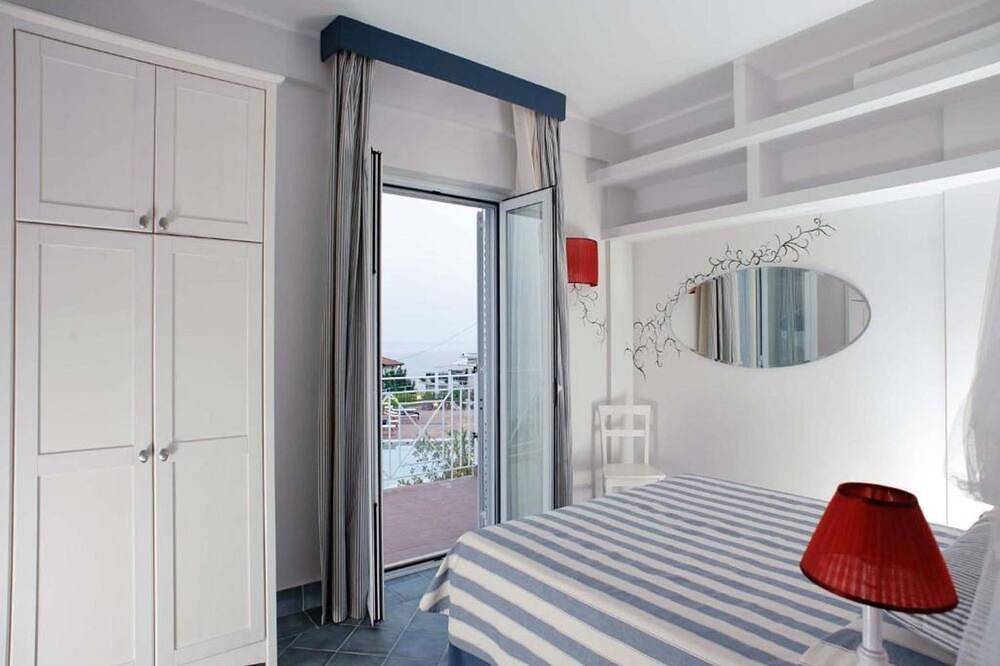 Entire apartment, Wohnung Loggia in Vibonati, Cilento