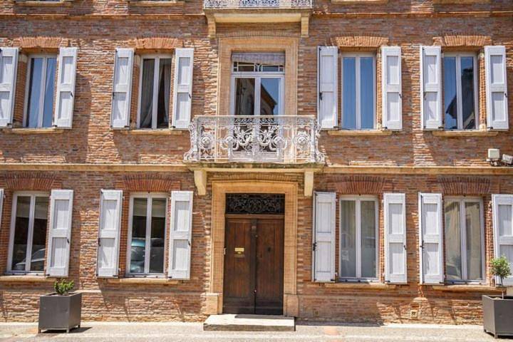 Maison de vacances pour 2 personnes, avec Terrasse ainsi que Piscine et Vue à Buzet-sur-Tarn