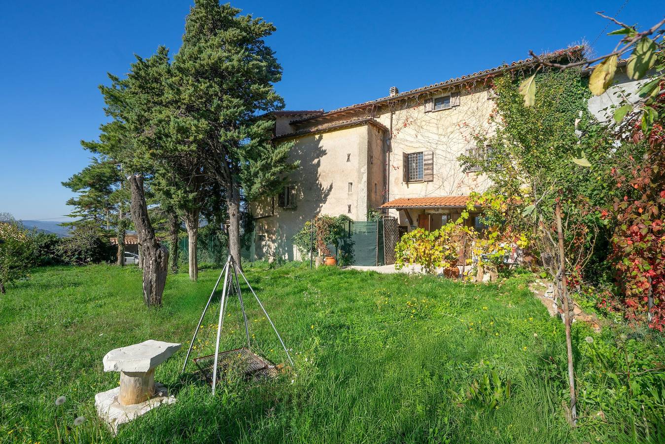 Appartamento intero, Appartamento 'Col Di Metino' con vista sulle montagne, giardino privato e Wi-Fi in Gualdo Tadino, Perugia e dintorni