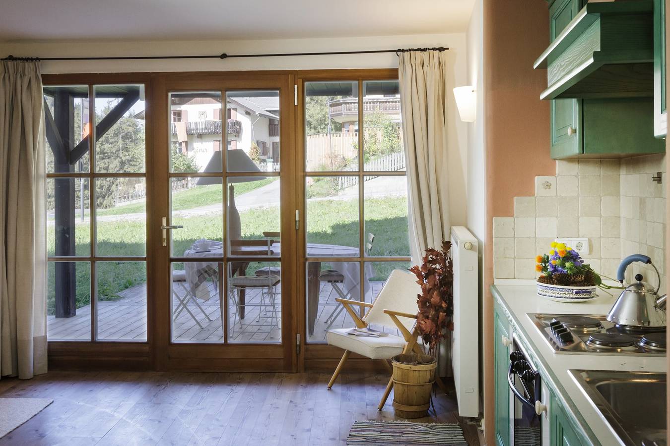 Appartamento in un elegante chalet con interni in legno, Wi-Fi e giardino  in La Valle, Dolomiti Superski