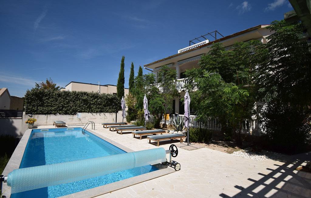 Appartement entier, Apartman s bazenom - Saša by Villas Guide in Barbat na Rabu, Rab