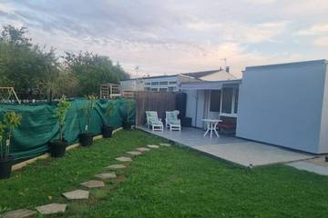 Gîte pour 2 personnes, avec terrasse et jardin dans Roissy-en-Brie