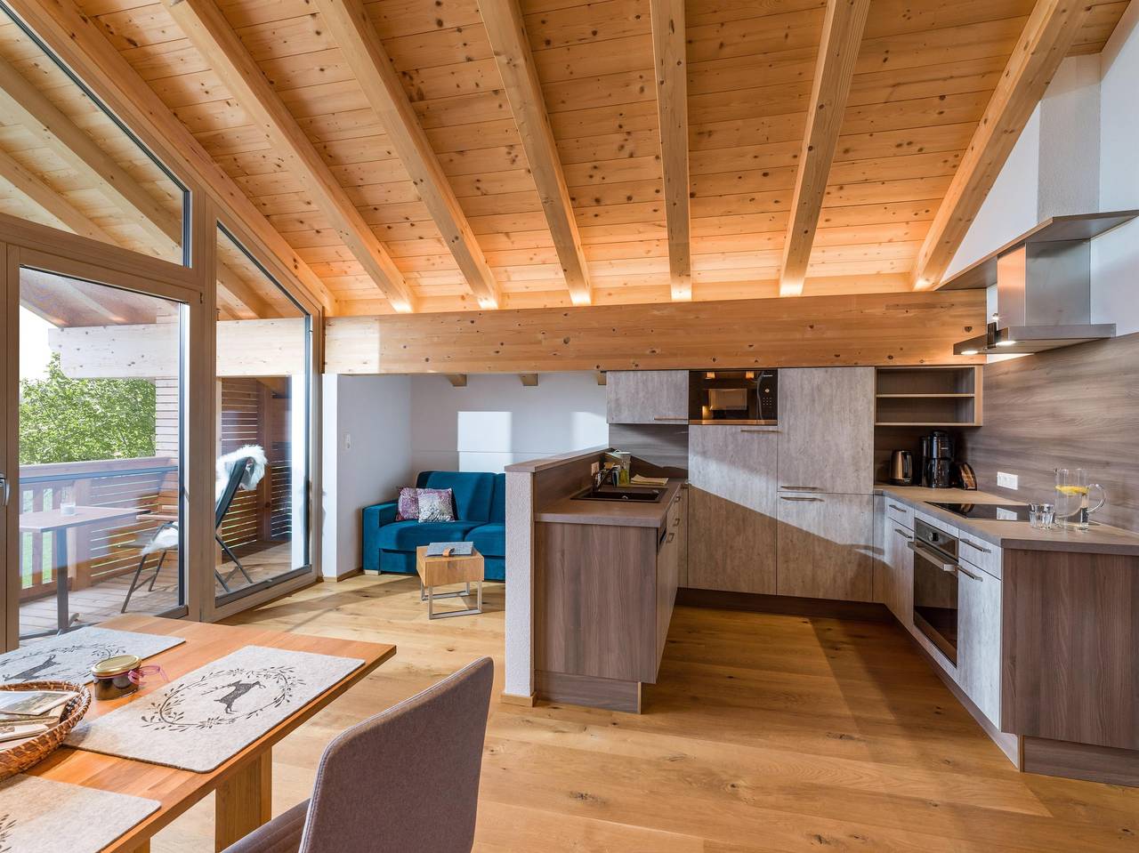 Ganze Ferienwohnung, Himmelreich, Studio-App. mit Sichtdachstuhl in Scheffau am Wilden Kaiser, Kaisergebirge