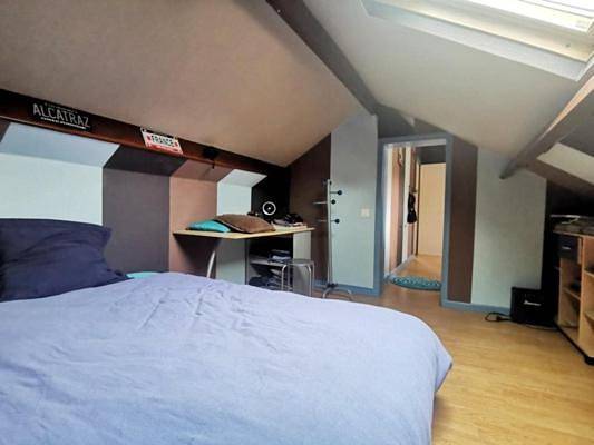 Six-Bedroom House in Bort-les-Orgues, Région d'Ussel