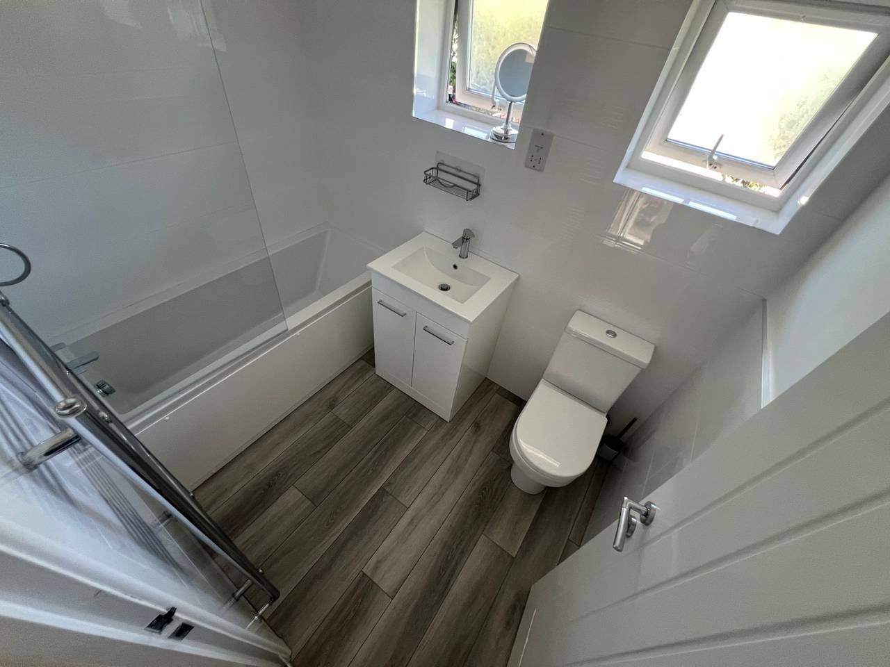 3 Bedroom House - Sleeps 5 & Free Parking in Dunstable (Bedfordshire), Chiltern Hills