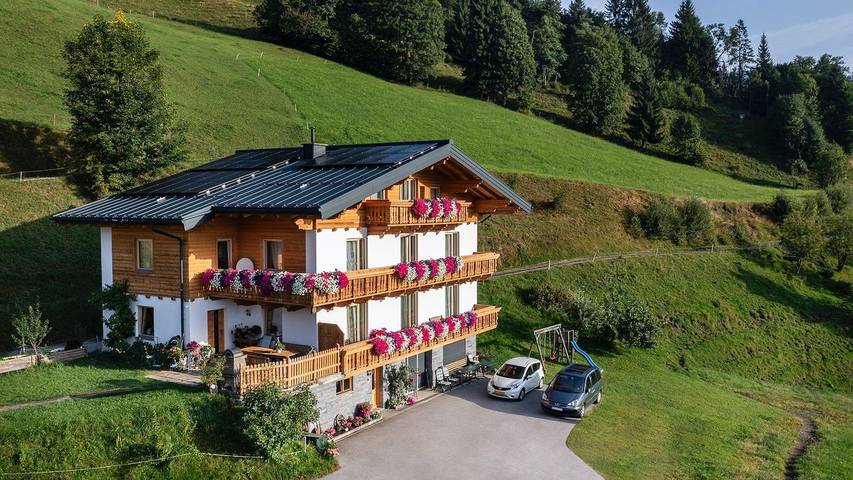 Apartamento de vacaciones para 16 personas, con balcón y jardín - 1