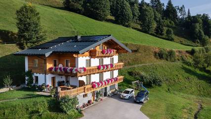 Ferienwohnung für 16 Personen, mit Garten und Balkon in Sankt Johann im Pongau