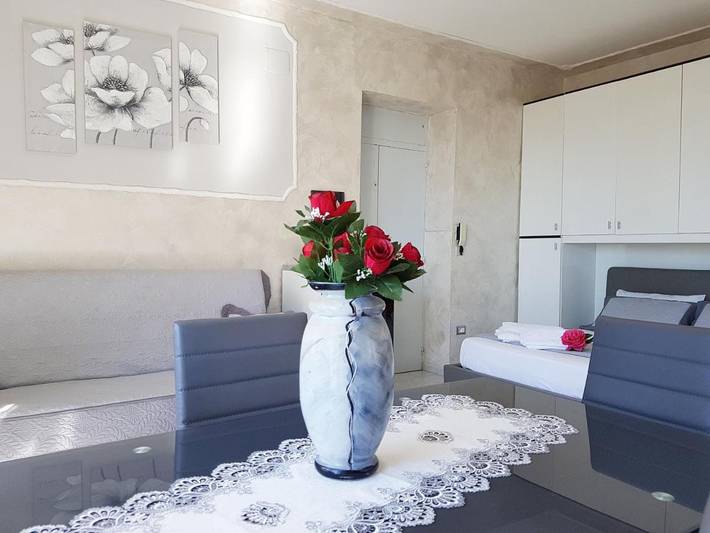 Gîte pour 6 personnes, avec vue et terrasse, animaux acceptés à Tropea - 3